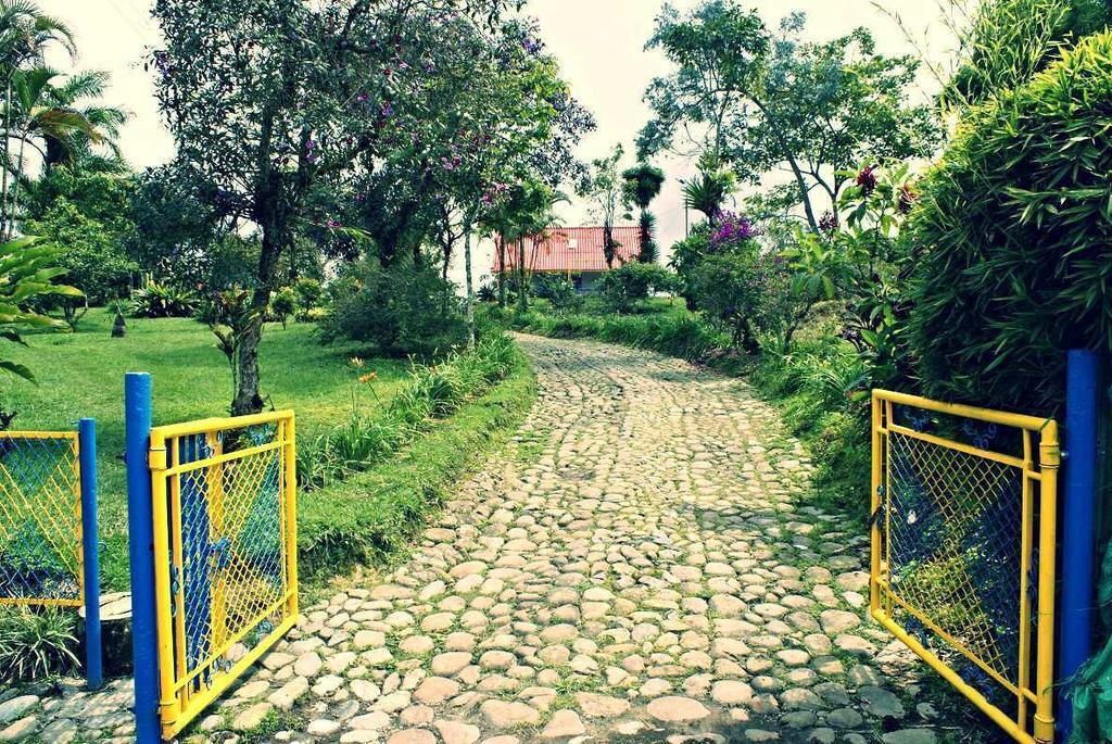 Hostal Campestre El Santuario フィランディア エクステリア 写真