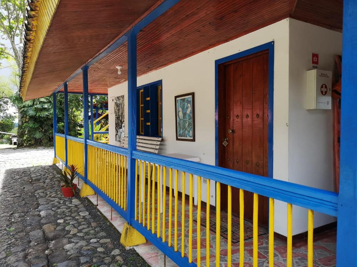 Hostal Campestre El Santuario フィランディア エクステリア 写真